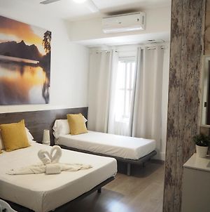 Valencia Suits You - ADULTS ONLY Rooms CHECK IN desde las 14 00h Exterior photo