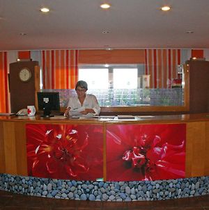 D-H Club Vista Bahia Hotel Portinatx Interior photo
