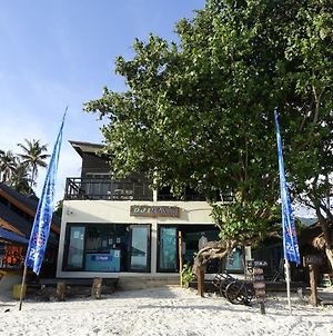 Beach Hostel Koh Lipe Exterior photo