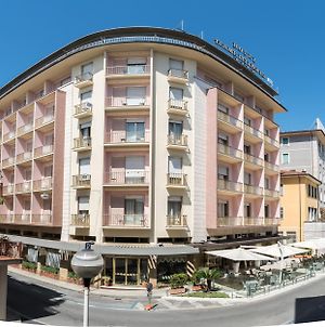 Hotel Terme Pellegrini Montecatini Terme Exterior photo