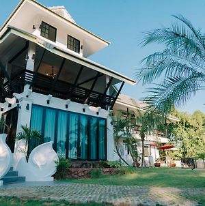 Maison De Chiang Rai Hotel Exterior photo