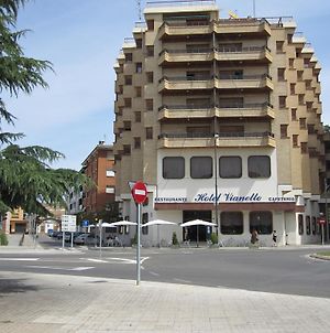 Hotel Vianetto Huesca Exterior photo