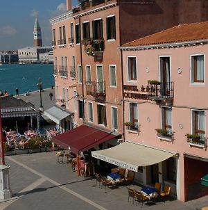 Hotel Ca' Formenta Venecia Exterior photo