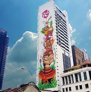 The Red One Klcc Kuala Lumpur Exterior photo