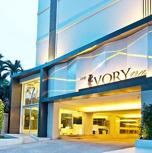 Ivory Villa Pattaya Exterior photo