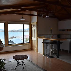 Cumbres Apart Apartamento Puerto Natales Exterior photo