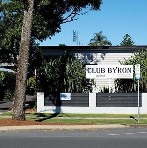 Club Byron Accommodation Byron Bay Exterior photo