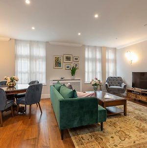 Beautiful 2 Bed Apt In The Heart Of Mayfair, Close To Tube Apartamento Londres Exterior photo