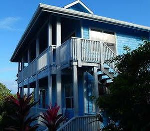 Guava Grove Hotel Sandy Bay Exterior photo