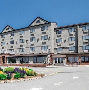 Mainstay Hotel & Conference Center Newport Exterior photo