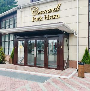 Cronwell Park Nika Hotel Omsk Exterior photo