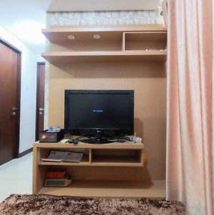 Apartamento de 49 m² en Cengkareng, con 2 habitación Yakarta Exterior photo