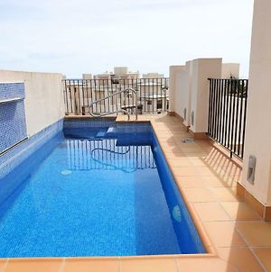 Amazing Penthouse With Rooftop Pool In Estepona Villa Exterior photo