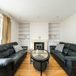 New 2Bd Flat Heart Of Battersea - Close To Station Apartamento Londres Exterior photo
