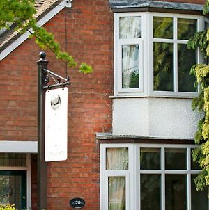 The Willows Bed and Breakfast Stratford-upon-Avon Exterior photo