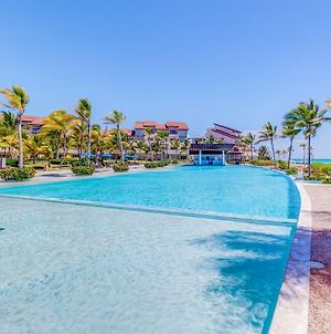 Apartments @ Soto Grande Beachfront Punta Cana Exterior photo