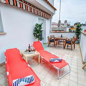 Amazing Terrace In The Center By Hello Homes Sitges Exterior photo