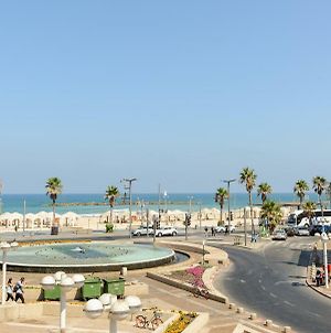 Liber Seashore Suites Tel Aviv Exterior photo