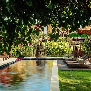 United Colors Of Bali Hotel Canggu Exterior photo