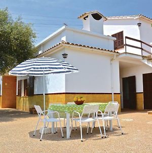 Beautiful Home In Porto Cristo With 3 Bedrooms And Outdoor Swimming Pool Exterior photo