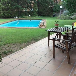 apartamento aislado jardín y piscina Apartamento Sant Andreu de Llavaneres Exterior photo