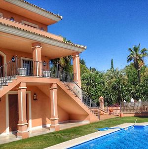 Villa Lola Sevilla Tomares Exterior photo