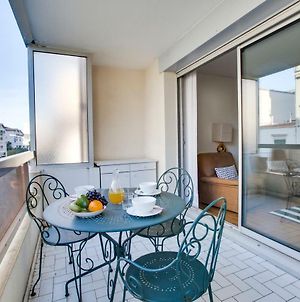 Welkeys Apartment - Pellot Biarriz Exterior photo