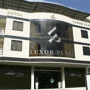 Luxor Plaza Hotel Pereira Exterior photo