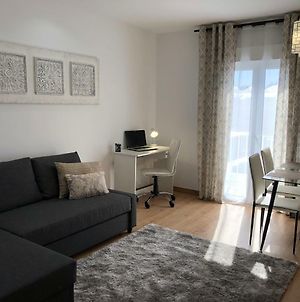 Cozy apartment in Valencia! WI-FI ! Exterior photo