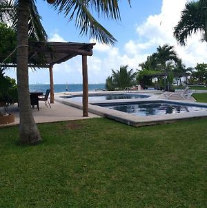 Casa Frente al Mar Villa Cancún Exterior photo