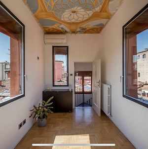 Esclusivo Appartamento Con Torre / Altana Bolonia Exterior photo