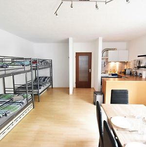 Praktisches Apartment Mit Flatscreen Tv Leverkusen Exterior photo