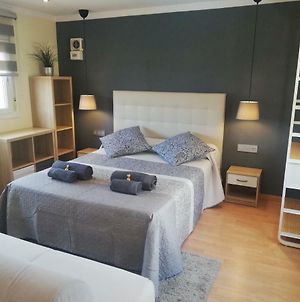 Apartamento estudio de 30 m² en Barberá del Vallés, con 1 baño privado. Apartamento Exterior photo
