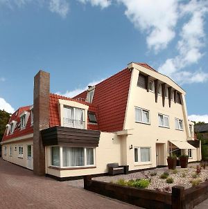 Hotel Zeerust Texel De Koog  Exterior photo