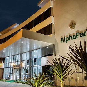 Alphapark Hotel Goiânia Exterior photo