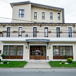 Hotel Ramina Timisoara Exterior photo
