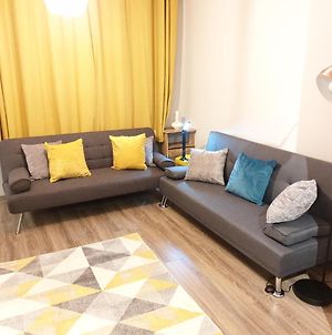 Bhx The Best Modern 3 Bed With Bt Sports, Wifi And Free Parking Accommodation By Be More Homely Serviced Accommodation & Apartments Birmingam Exterior photo