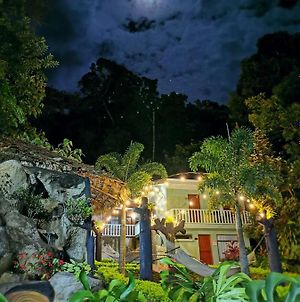 Santa Elena Hostel Resort Monteverde Exterior photo