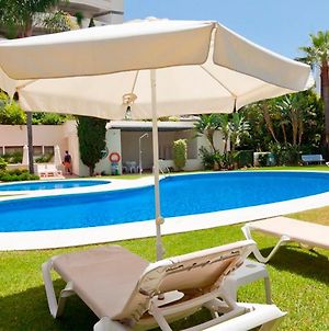 Luxury 2 bedroom apartment in Puerto Banús, parking&pool Marbella Exterior photo