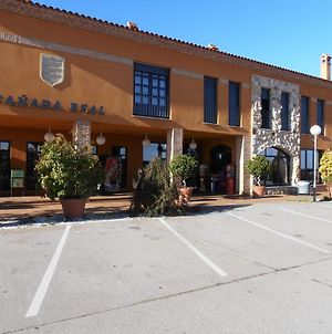 Hotel Cañada Real Villalpando Exterior photo