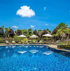 The Kirana Ungasan Hotel Bali Exterior photo