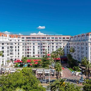 Hotel Majestic Barriere Cannes Exterior photo